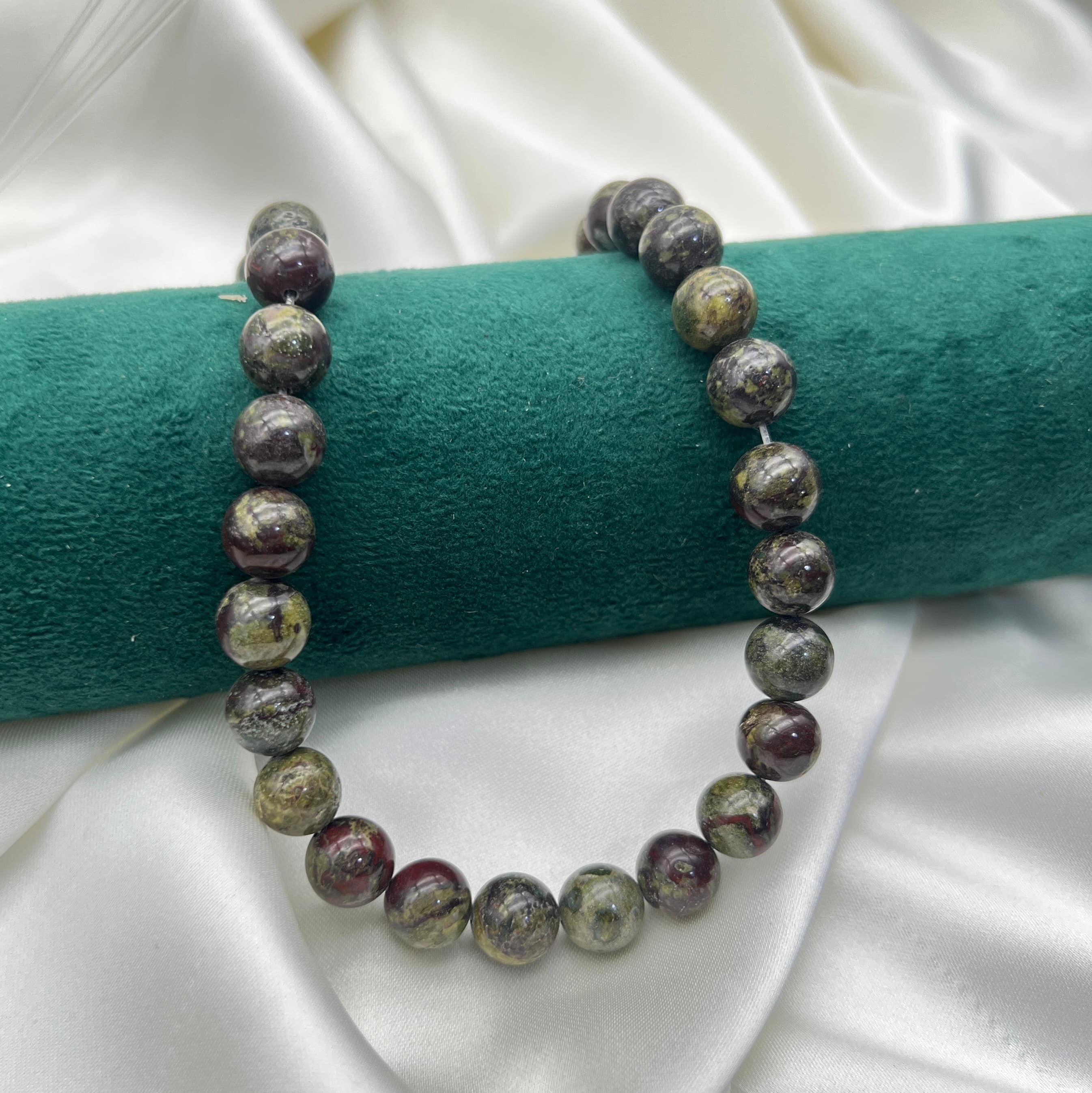 Blood stone 10mm