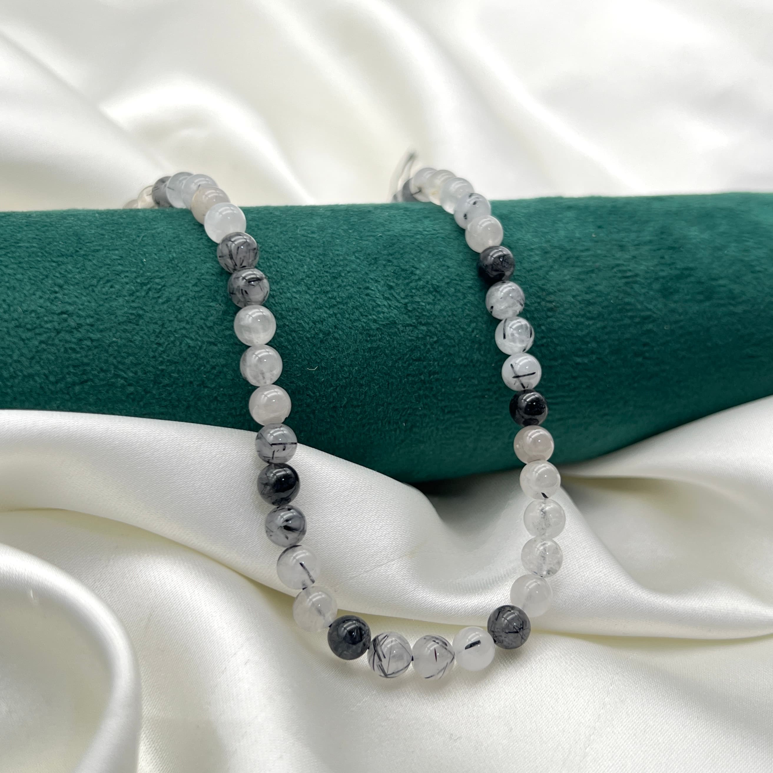 Black quartz 6mm